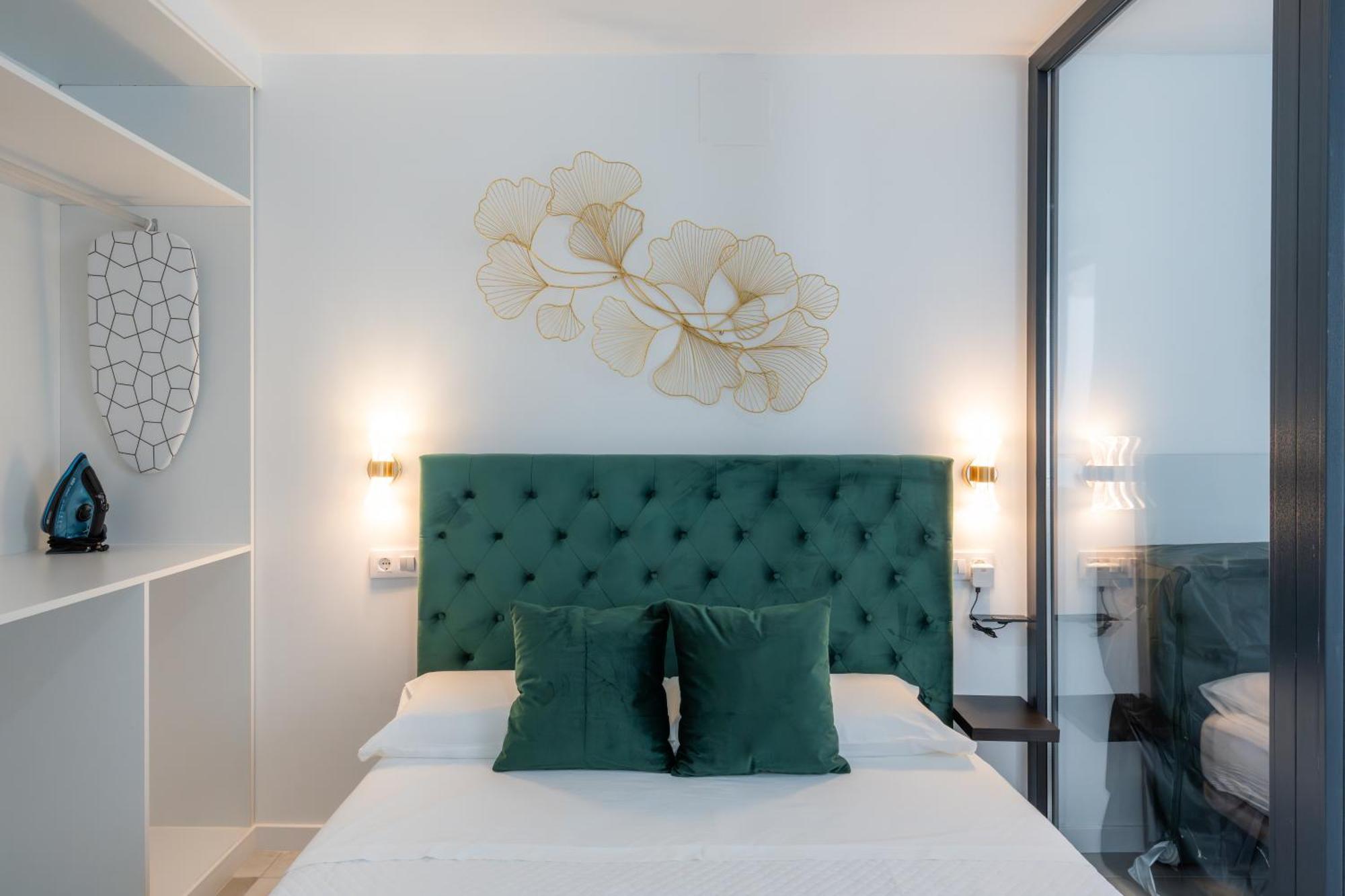 Lemon Apartment & Hotels Bernabeu มาดริด ภายนอก รูปภาพ